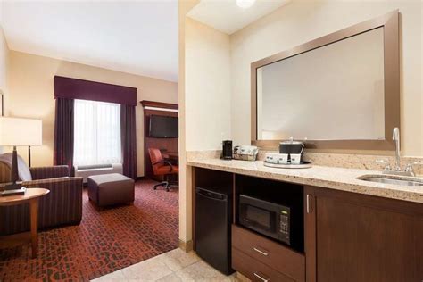 Hampton Inn & Suites Williston, Williston (updated prices 2024).
